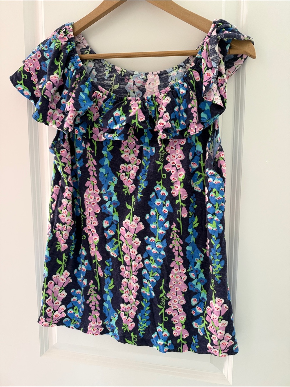 EUC Lilly Pulitzer Wynne Ruffle Top